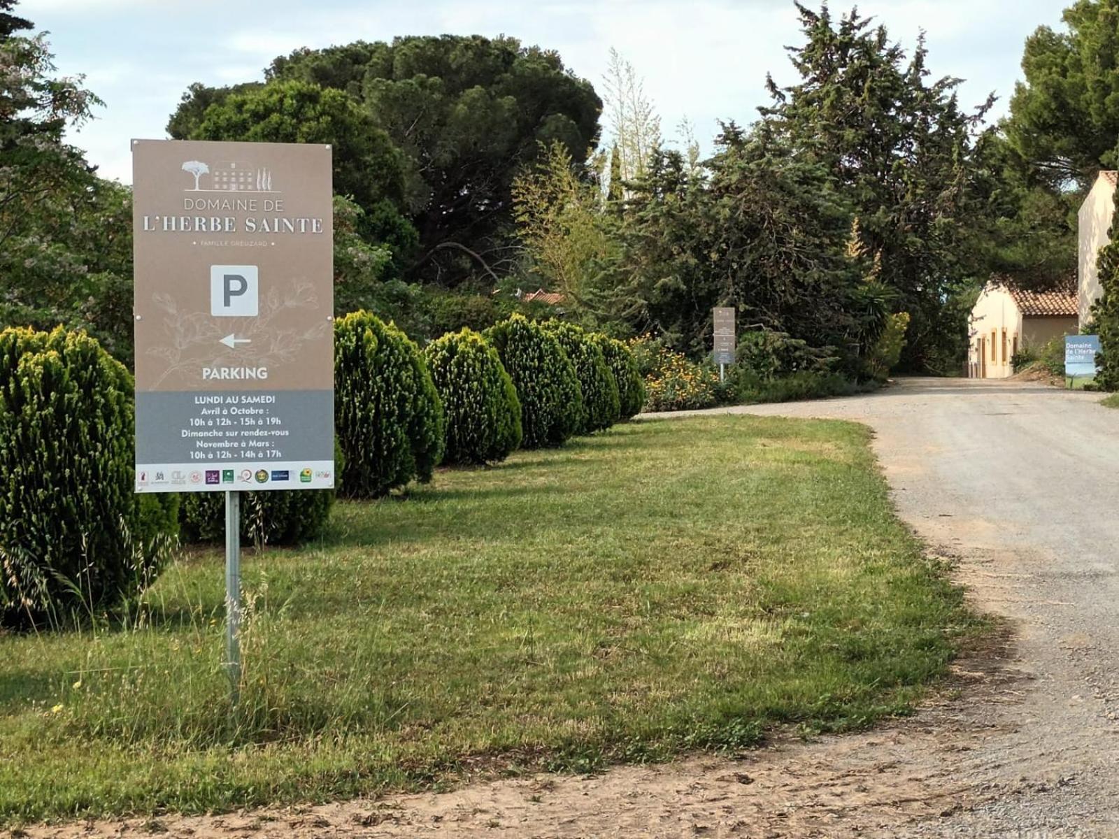 Domaine De L'Herbe Sainte Mirepeisset ภายนอก รูปภาพ